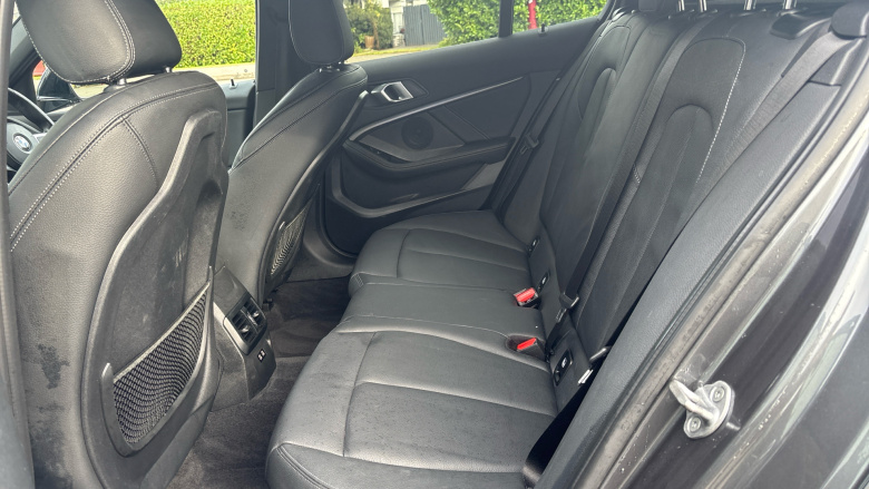 BMW 1 Series 118i M Sport 5dr Petrol Hatchback